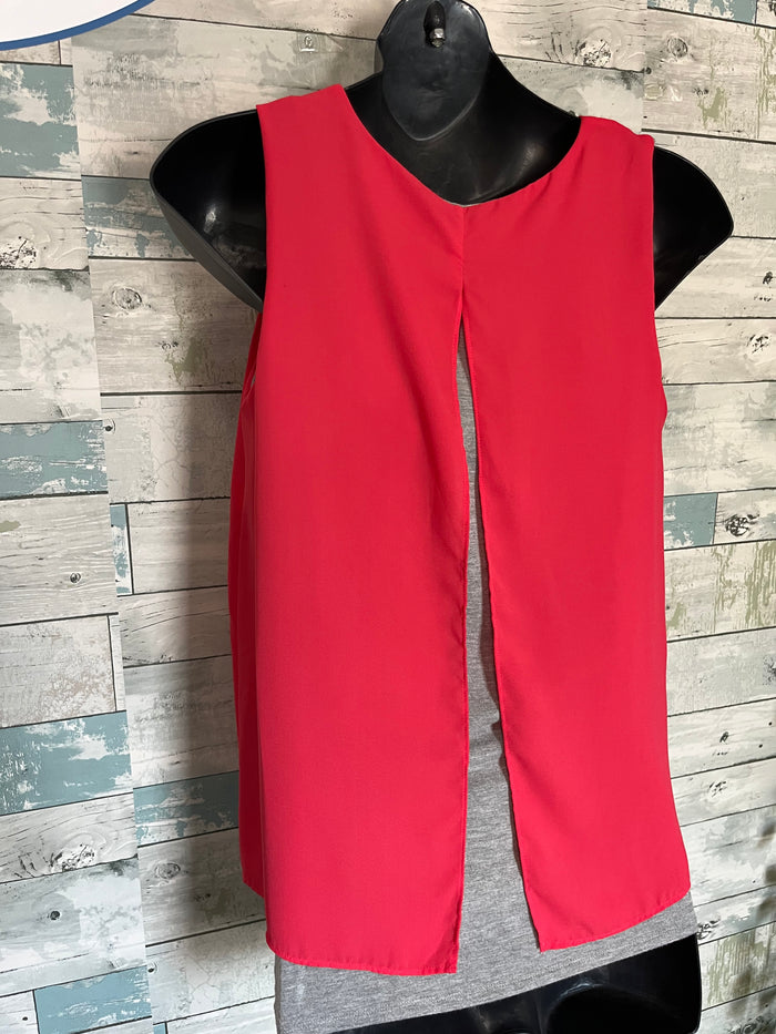 Thyme Nursing top