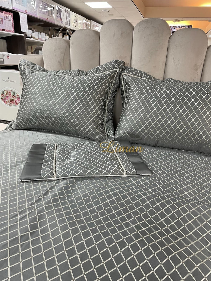 IPEKCE Ipekce Diva Bedspreiset 4 Delig Grijs