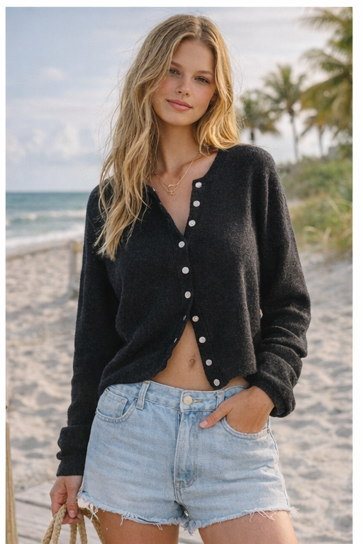 Lightweight Button Cardigan – Spring Coastal Knit: Light Grey / Contemporary / L