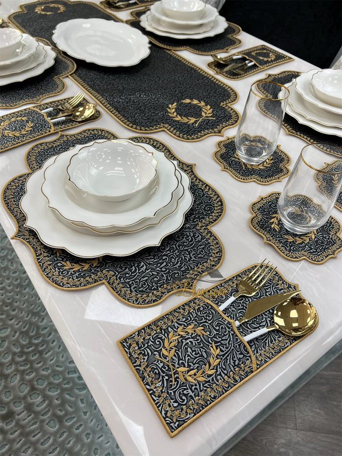 Liman Home Decor - Liman Online Placematset 19 Delig | 6 Persoons Damask