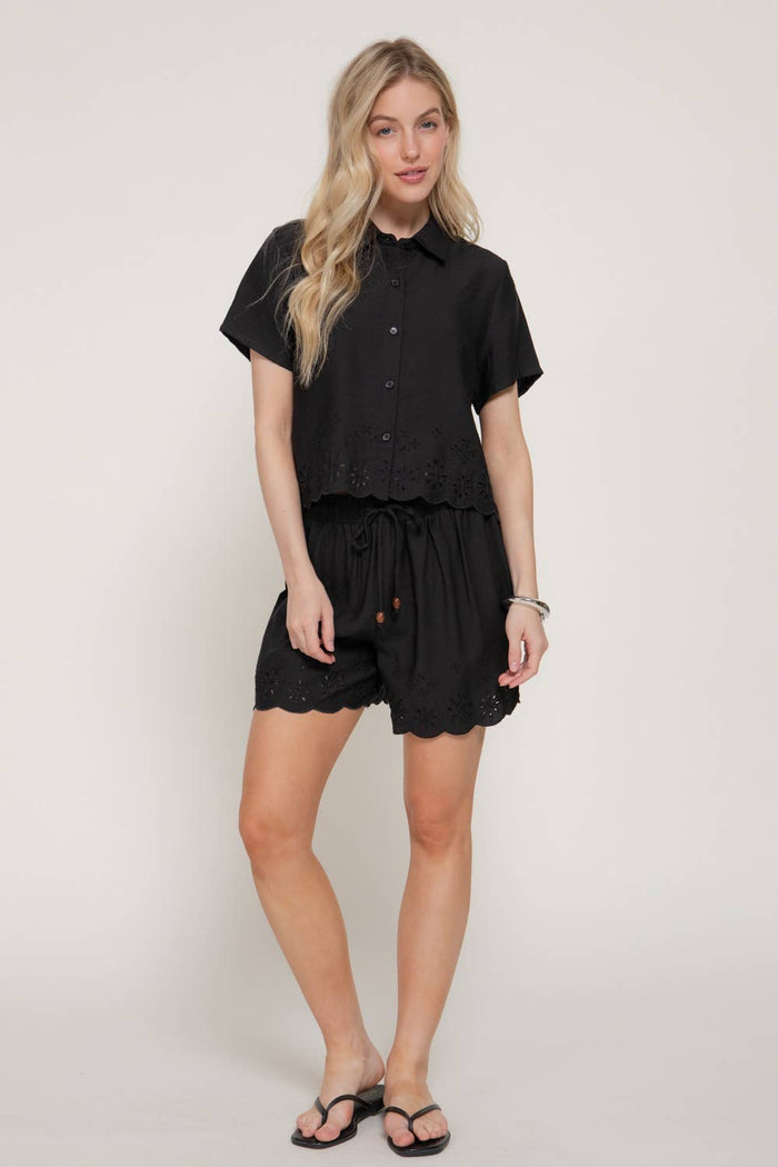 Short Sleeve  Eyelet Scallop Hem Woven